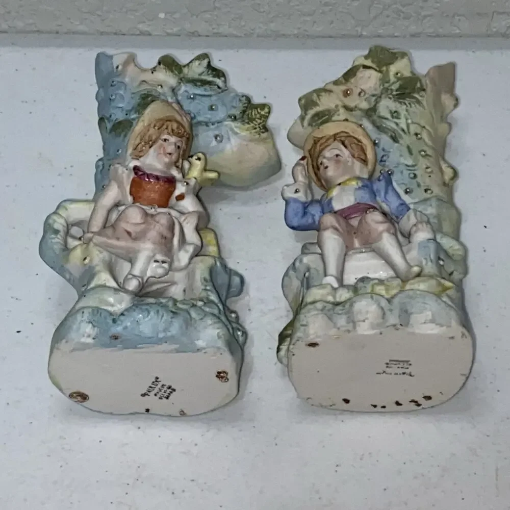 VTG Paulux Made In Occupied Japan Ceramic Figurine Vases Set Of 2 Bisque 6.5